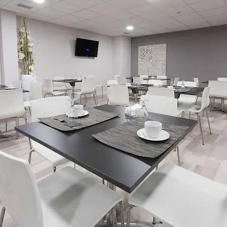 Hotel Familia Conde 3*