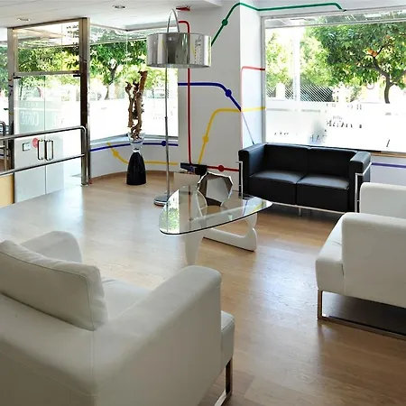 Hotel Familia Conde