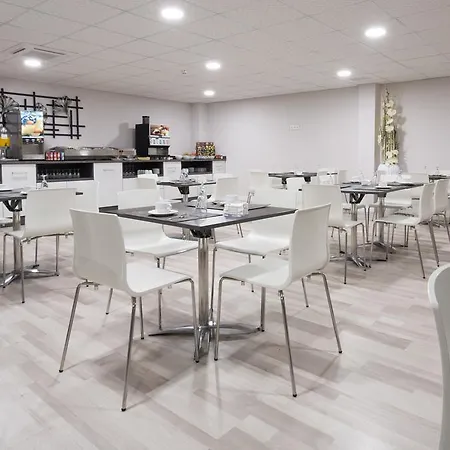 Hotel Familia Conde Huelva