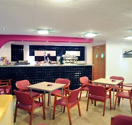 Hotel Familia Conde 3*